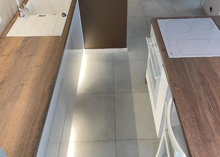 Apartamento Miko 2 *